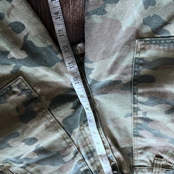 Free People Camo Crop Pants size 26 - Picture 8 of 11